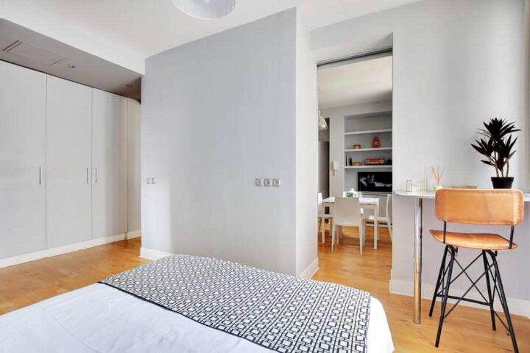 Appartamento Elegant 2 Pieces Moderne - Rue Du Colisee Parigi