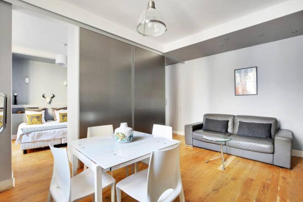 Elegant 2 Pieces Moderne - Rue Du Colisee Appartamento *
