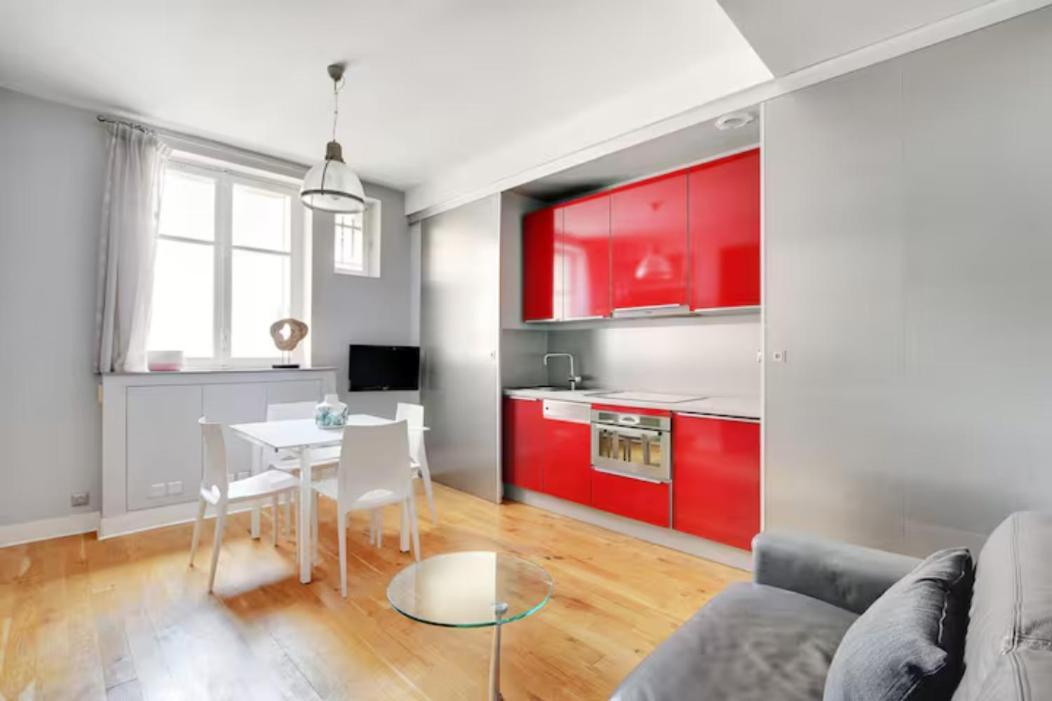 Elegant 2 Pieces Moderne - Rue Du Colisee * Parigi